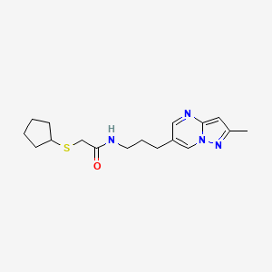 B2519750 2-(cyclopentylthio)-N-(3-(2-methylpyrazolo[1,5-a]pyrimidin-6-yl)propyl)acetamide CAS No. 1797862-54-4