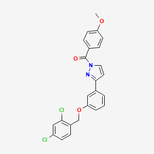 molecular formula C24H18Cl2N2O3 B2520892 [3-[3-[(2,4-Dichlorophenyl)methoxy]phenyl]pyrazol-1-yl]-(4-methoxyphenyl)methanone CAS No. 477712-62-2
