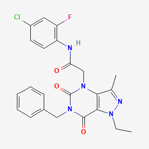 2-{6-benzyl-1-ethyl-3-methyl-5,7-dioxo-1H,4H,5H,6H,7H-pyrazolo[4,3-d]pyrimidin-4-yl}-N-(4-chloro-2-fluorophenyl)acetamide