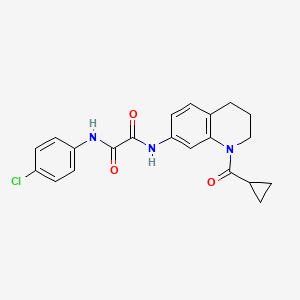 molecular formula C21H20ClN3O3 B2521691 N-(4-chlorophenyl)-N'-[1-(cyclopropanecarbonyl)-3,4-dihydro-2H-quinolin-7-yl]oxamide CAS No. 898413-43-9