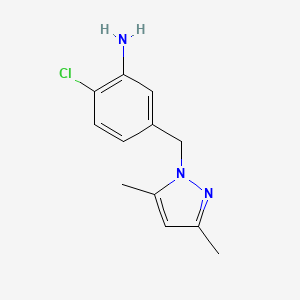 molecular formula C12H16Cl3N3 B2522564 2-chloro-5-[(3,5-dimethyl-1H-pyrazol-1-yl)methyl]aniline CAS No. 1573548-40-9