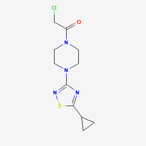 molecular formula C11H15ClN4OS B2522930 2-Chloro-1-[4-(5-cyclopropyl-1,2,4-thiadiazol-3-yl)piperazin-1-yl]ethanone CAS No. 2411279-88-2