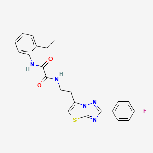 molecular formula C22H20FN5O2S B2523213 N1-(2-乙基苯基)-N2-(2-(2-(4-氟苯基)噻唑并[3,2-b][1,2,4]三唑-6-基)乙基)草酰胺 CAS No. 894034-33-4