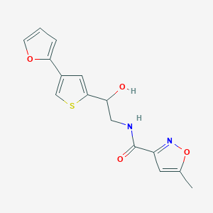 molecular formula C15H14N2O4S B2523257 N-[2-[4-(Furan-2-yl)thiophen-2-yl]-2-hydroxyethyl]-5-methyl-1,2-oxazole-3-carboxamide CAS No. 2379995-06-7