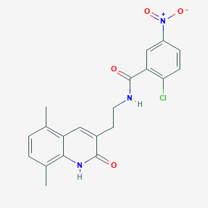 molecular formula C20H18ClN3O4 B2523532 2-氯-N-[2-(5,8-二甲基-2-氧代-1H-喹啉-3-基)乙基]-5-硝基苯甲酰胺 CAS No. 903284-31-1