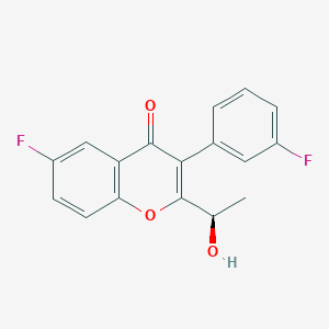 molecular formula C17H12F2O3 B2524702 4H-1-苯并吡喃-4-酮，6-氟-3-(3-氟苯基)-2-[(1R)-1-羟乙基]- CAS No. 1479107-10-2