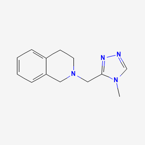 molecular formula C13H16N4 B2525075 2-((4-methyl-4H-1,2,4-triazol-3-yl)methyl)-1,2,3,4-tetrahydroisoquinoline CAS No. 2034375-81-8