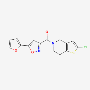 molecular formula C15H11ClN2O3S B2525157 (2-chloro-6,7-dihydrothieno[3,2-c]pyridin-5(4H)-yl)(5-(furan-2-yl)isoxazol-3-yl)methanone CAS No. 2034223-91-9