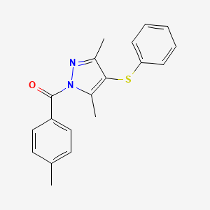 molecular formula C19H18N2OS B2525510 (3,5-dimethyl-4-(phenylthio)-1H-pyrazol-1-yl)(p-tolyl)methanone CAS No. 303127-12-0