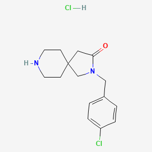 molecular formula C15H20Cl2N2O B2526354 2-(4-氯苄基)-2,8-二氮杂螺[4.5]癸-3-酮盐酸盐 CAS No. 2048273-77-2