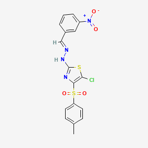 molecular formula C17H13ClN4O4S2 B2526373 (E)-5-氯-2-(2-(3-硝基亚苄基)肼基)-4-甲苯磺酰噻唑 CAS No. 328021-32-5
