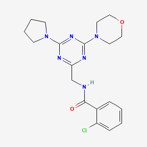 molecular formula C19H23ClN6O2 B2526485 2-氯-N-((4-吗啉-6-(吡咯烷-1-基)-1,3,5-三嗪-2-基)甲基)苯甲酰胺 CAS No. 2034472-13-2