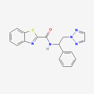 molecular formula C18H15N5OS B2526650 N-(1-苯基-2-(2H-1,2,3-三唑-2-基)乙基)苯并[d]噻唑-2-甲酰胺 CAS No. 2034437-99-3