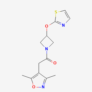 2-(3,5-Dimethylisoxazol-4-yl)-1-(3-(thiazol-2-yloxy)azetidin-1-yl)ethanone