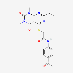molecular formula C21H23N5O4S B2527795 N-(4-乙酰苯基)-2-((2-异丙基-6,8-二甲基-5,7-二氧代-5,6,7,8-四氢嘧啶并[4,5-d]嘧啶-4-基)硫代)乙酰胺 CAS No. 863002-72-6