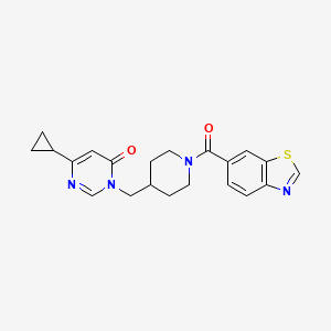 molecular formula C21H22N4O2S B2527848 3-{[1-(1,3-苯并噻唑-6-羰基)哌啶-4-基]甲基}-6-环丙基-3,4-二氢嘧啶-4-酮 CAS No. 2176202-27-8