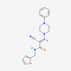 molecular formula C19H20N4O2 B2529083 (2E)-2-cyano-N-(furan-2-ylmethyl)-3-(4-phenylpiperazin-1-yl)prop-2-enamide CAS No. 885181-36-2