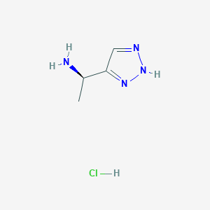 molecular formula C4H9ClN4 B2529372 (1R)-1-(2H-三唑-4-基)乙胺；盐酸盐 CAS No. 2241107-74-2