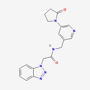 molecular formula C18H18N6O2 B2529591 2-(1H-1,2,3-苯并三唑-1-基)-N-{[5-(2-氧代吡咯烷-1-基)吡啶-3-基]甲基}乙酰胺 CAS No. 2097924-30-4