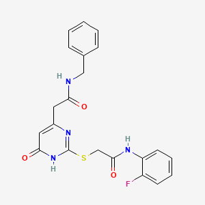 molecular formula C21H19FN4O3S B2530014 N-ベンジル-2-(2-((2-((2-フルオロフェニル)アミノ)-2-オキソエチル)チオ)-6-オキソ-1,6-ジヒドロピリミジン-4-イル)アセトアミド CAS No. 1105239-15-3