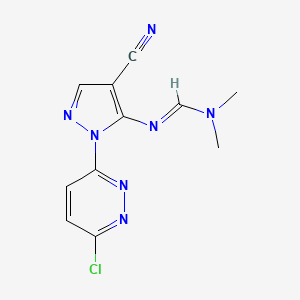 molecular formula C11H10ClN7 B2530275 N'-[1-(6-chloropyridazin-3-yl)-4-cyano-1H-pyrazol-5-yl]-N,N-dimethylimidoformamide CAS No. 307340-96-1