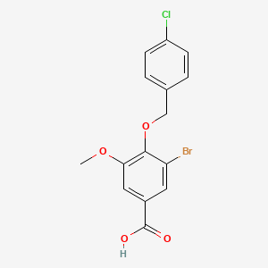 molecular formula C15H12BrClO4 B2531457 3-溴-4-[(4-氯苄基)氧基]-5-甲氧基苯甲酸 CAS No. 872197-09-6