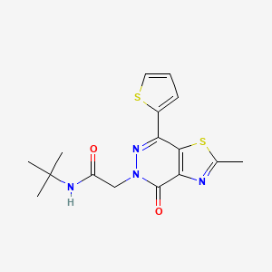 molecular formula C16H18N4O2S2 B2531661 N-(tert-butyl)-2-(2-methyl-4-oxo-7-(thiophen-2-yl)thiazolo[4,5-d]pyridazin-5(4H)-yl)acetamide CAS No. 941880-83-7