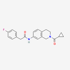 molecular formula C21H21FN2O2 B2531736 N-(2-(cyclopropanecarbonyl)-1,2,3,4-tetrahydroisoquinolin-7-yl)-2-(4-fluorophenyl)acetamide CAS No. 955712-53-5