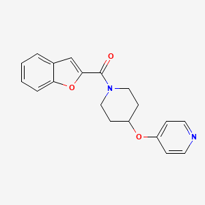 molecular formula C19H18N2O3 B2531847 苯并呋喃-2-基(4-(吡啶-4-氧基)哌啶-1-基)甲酮 CAS No. 2034301-11-4