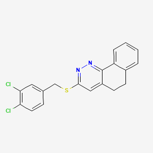 molecular formula C19H14Cl2N2S B2531910 3-[(3,4-二氯苄基)硫代]-5,6-二氢苯并[h]吲哚啉 CAS No. 478047-85-7