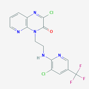 molecular formula C15H10Cl2F3N5O B2532466 2-氯-4-(2-{[3-氯-5-(三氟甲基)-2-吡啶基]氨基}乙基)吡啶并[2,3-b]吡嗪-3(4H)-酮 CAS No. 338411-94-2