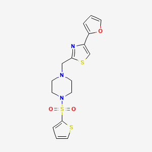 molecular formula C16H17N3O3S3 B2532736 4-(Furan-2-yl)-2-((4-(thiophen-2-ylsulfonyl)piperazin-1-yl)methyl)thiazole CAS No. 1105237-33-9