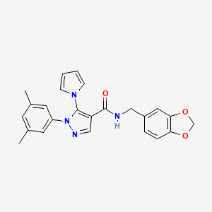 molecular formula C24H22N4O3 B2532859 N-(苯并[d][1,3]二氧杂环-5-基甲基)-1-(3,5-二甲基苯基)-5-(1H-吡咯-1-基)-1H-吡唑-4-甲酰胺 CAS No. 1207002-59-2