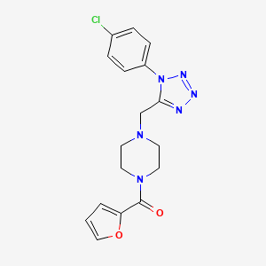 molecular formula C17H17ClN6O2 B2532867 (4-((1-(4-氯苯基)-1H-四唑-5-基)甲基)哌嗪-1-基)(呋喃-2-基)甲苯酮 CAS No. 1049386-31-3