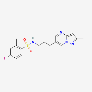 molecular formula C17H19FN4O2S B2534430 4-氟-2-甲基-N-(3-(2-甲基吡唑并[1,5-a]嘧啶-6-基)丙基)苯磺酰胺 CAS No. 1797085-02-9