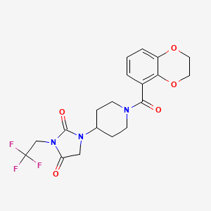 molecular formula C19H20F3N3O5 B2535872 1-[1-(2,3-Dihydro-1,4-benzodioxine-5-carbonyl)piperidin-4-yl]-3-(2,2,2-trifluoroethyl)imidazolidine-2,4-dione CAS No. 2097926-10-6