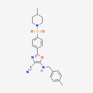 molecular formula C24H26N4O3S B2535909 5-[(4-Methylbenzyl)amino]-2-{4-[(4-methylpiperidin-1-yl)sulfonyl]phenyl}-1,3-oxazole-4-carbonitrile CAS No. 941000-20-0