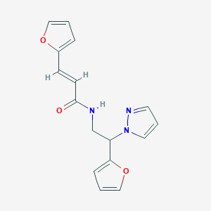 molecular formula C16H15N3O3 B2535970 (E)-3-(呋喃-2-基)-N-(2-(呋喃-2-基)-2-(1H-吡唑-1-基)乙基)丙烯酰胺 CAS No. 2035000-87-2