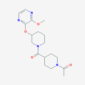 molecular formula C18H26N4O4 B2536263 1-(4-(3-((3-Méthoxypyrazin-2-yl)oxy)pipéridine-1-carbonyl)pipéridin-1-yl)éthanone CAS No. 2034504-93-1