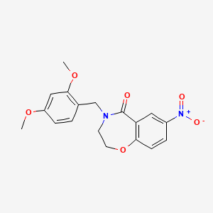 molecular formula C18H18N2O6 B2536378 4-(2,4-dimethoxybenzyl)-7-nitro-3,4-dihydrobenzo[f][1,4]oxazepin-5(2H)-one CAS No. 1172231-44-5