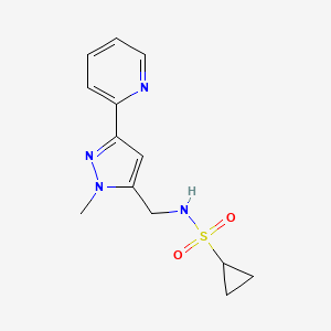 molecular formula C13H16N4O2S B2536514 N-[(2-Methyl-5-pyridin-2-ylpyrazol-3-yl)methyl]cyclopropanesulfonamide CAS No. 2309729-61-9