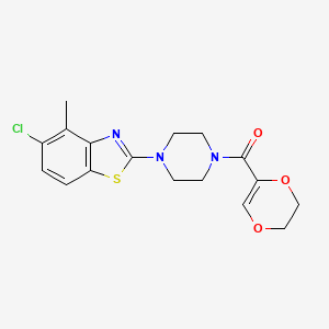 molecular formula C17H18ClN3O3S B2536712 (4-(5-Chloro-4-methylbenzo[d]thiazol-2-yl)piperazin-1-yl)(5,6-dihydro-1,4-dioxin-2-yl)methanone CAS No. 886920-93-0