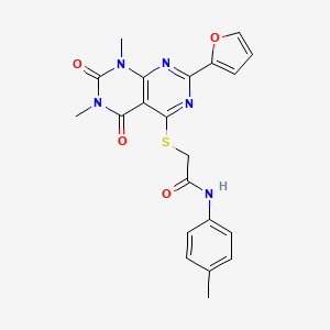 molecular formula C21H19N5O4S B2537041 2-((2-(furan-2-yl)-6,8-dimethyl-5,7-dioxo-5,6,7,8-tetrahydropyrimido[4,5-d]pyrimidin-4-yl)thio)-N-(p-tolyl)acetamide CAS No. 863003-60-5