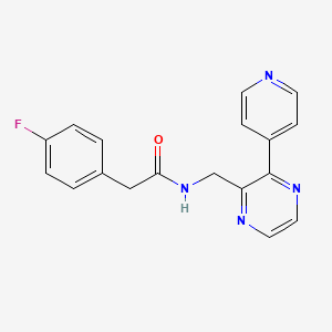 molecular formula C18H15FN4O B2538619 2-(4-氟苯基)-N-{[3-(吡啶-4-基)吡嗪-2-基]甲基}乙酰胺 CAS No. 2097859-84-0