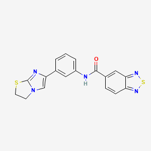 molecular formula C18H13N5OS2 B2538641 N-(3-(2,3-二氢咪唑并[2,1-b]噻唑-6-基)苯基)苯并[c][1,2,5]噻二唑-5-甲酰胺 CAS No. 1226444-87-6