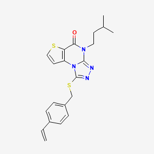 molecular formula C21H22N4OS2 B2539473 4-(3-methylbutyl)-1-[(4-vinylbenzyl)thio]thieno[2,3-e][1,2,4]triazolo[4,3-a]pyrimidin-5(4H)-one CAS No. 1189701-61-8