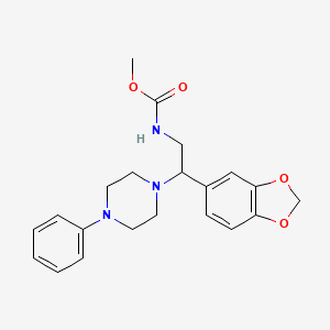 molecular formula C21H25N3O4 B2539495 N-[2-(1,3-苯并二氧杂环-5-基)-2-(4-苯基哌嗪-1-基)乙基]甲基氨基甲酸酯 CAS No. 896356-58-4