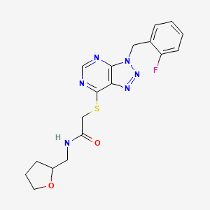 2-((3-(2-fluorobenzyl)-3H-[1,2,3]triazolo[4,5-d]pyrimidin-7-yl)thio)-N-((tetrahydrofuran-2-yl)methyl)acetamide