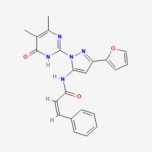 molecular formula C22H19N5O3 B2539583 (Z)-N-(1-(4,5-二甲基-6-氧代-1,6-二氢嘧啶-2-基)-3-(呋喃-2-基)-1H-吡唑-5-基)-3-苯基丙烯酰胺 CAS No. 1173392-53-4