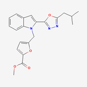 molecular formula C21H21N3O4 B2540769 methyl 5-((2-(5-isobutyl-1,3,4-oxadiazol-2-yl)-1H-indol-1-yl)methyl)furan-2-carboxylate CAS No. 921843-50-7